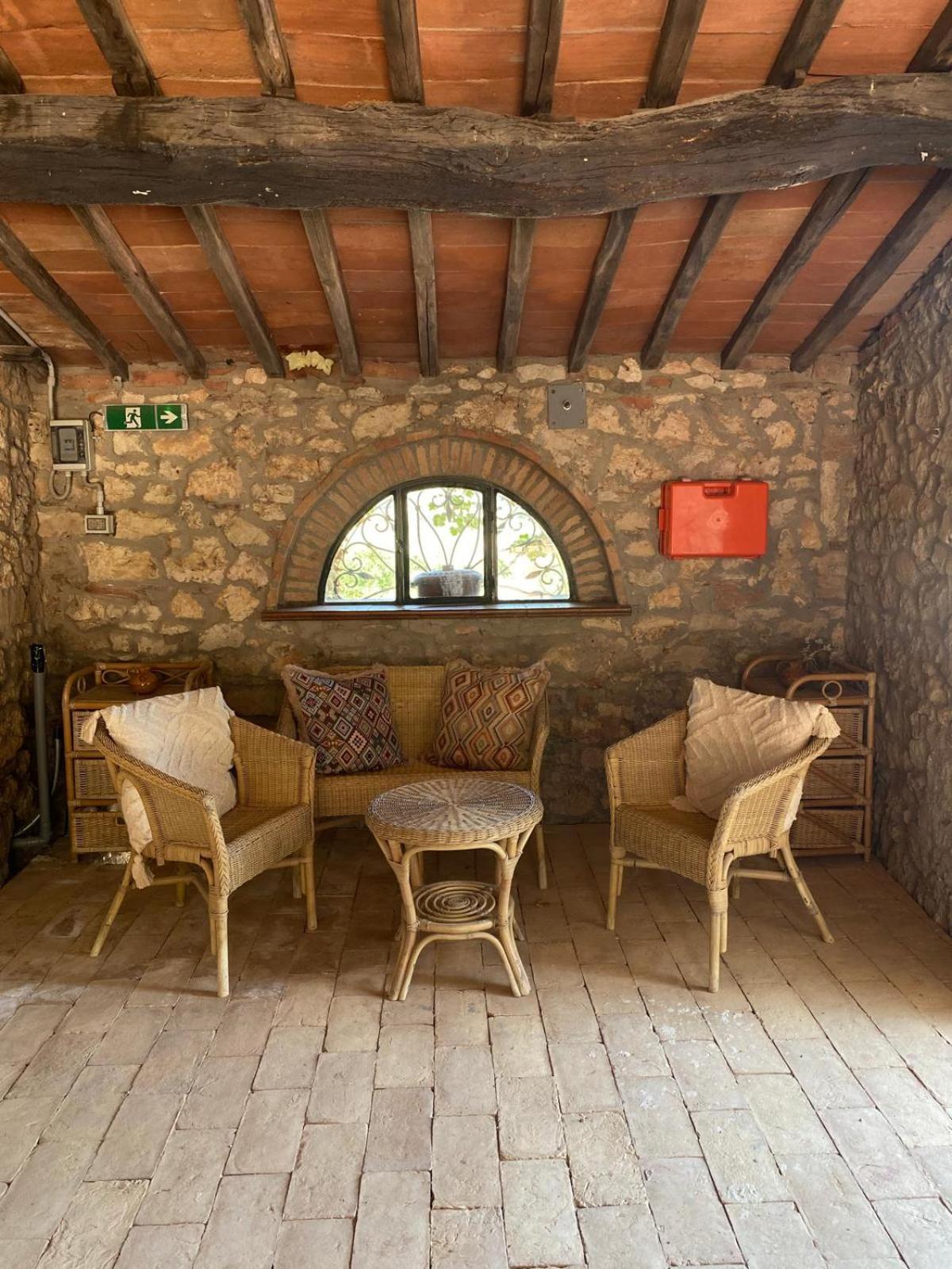 Hotel Il Pietreto Colle Val D'Elsa Exterior photo