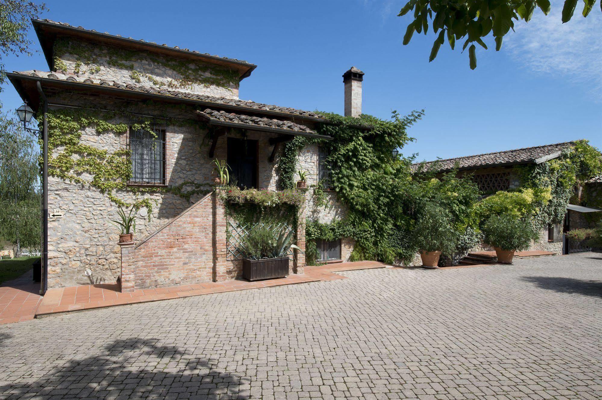 Hotel Il Pietreto Colle Val D'Elsa Exterior photo